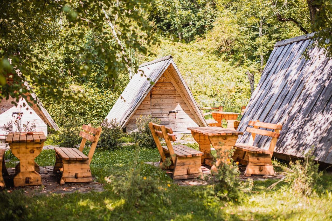 Cvet Gora - Camping, Glamping And Accomodations Zgornje Jezersko Exterior foto