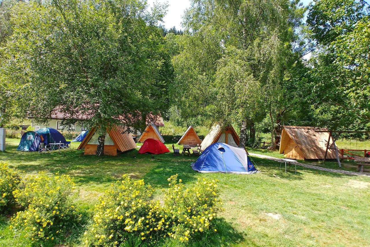 Cvet Gora - Camping, Glamping And Accomodations Zgornje Jezersko Exterior foto