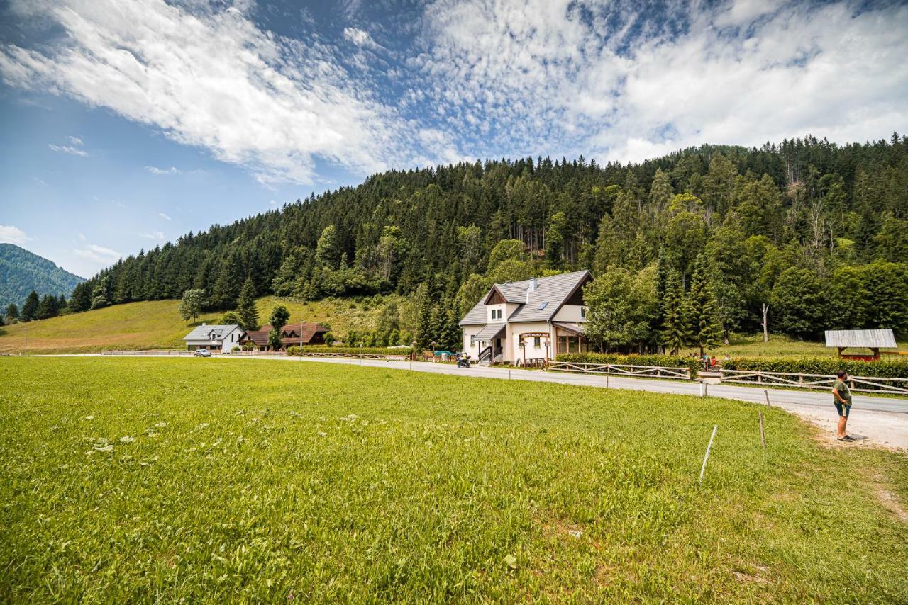 Cvet Gora - Camping, Glamping And Accomodations Zgornje Jezersko Exterior foto